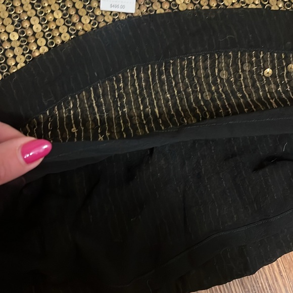 Fully gold sequin mini skirt - Picture 5 of 5